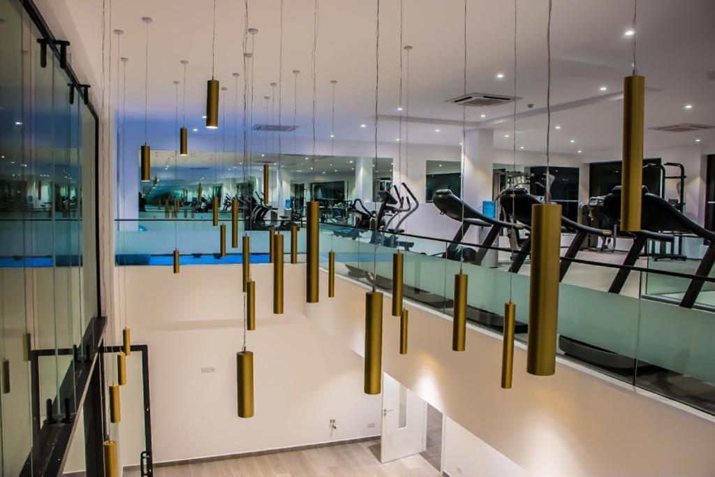 Embassy Gardens Luxury Suites Cpg Аккра Экстерьер фото