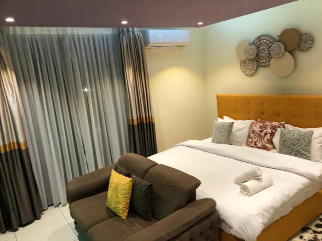 Embassy Gardens Luxury Suites Cpg Аккра Экстерьер фото