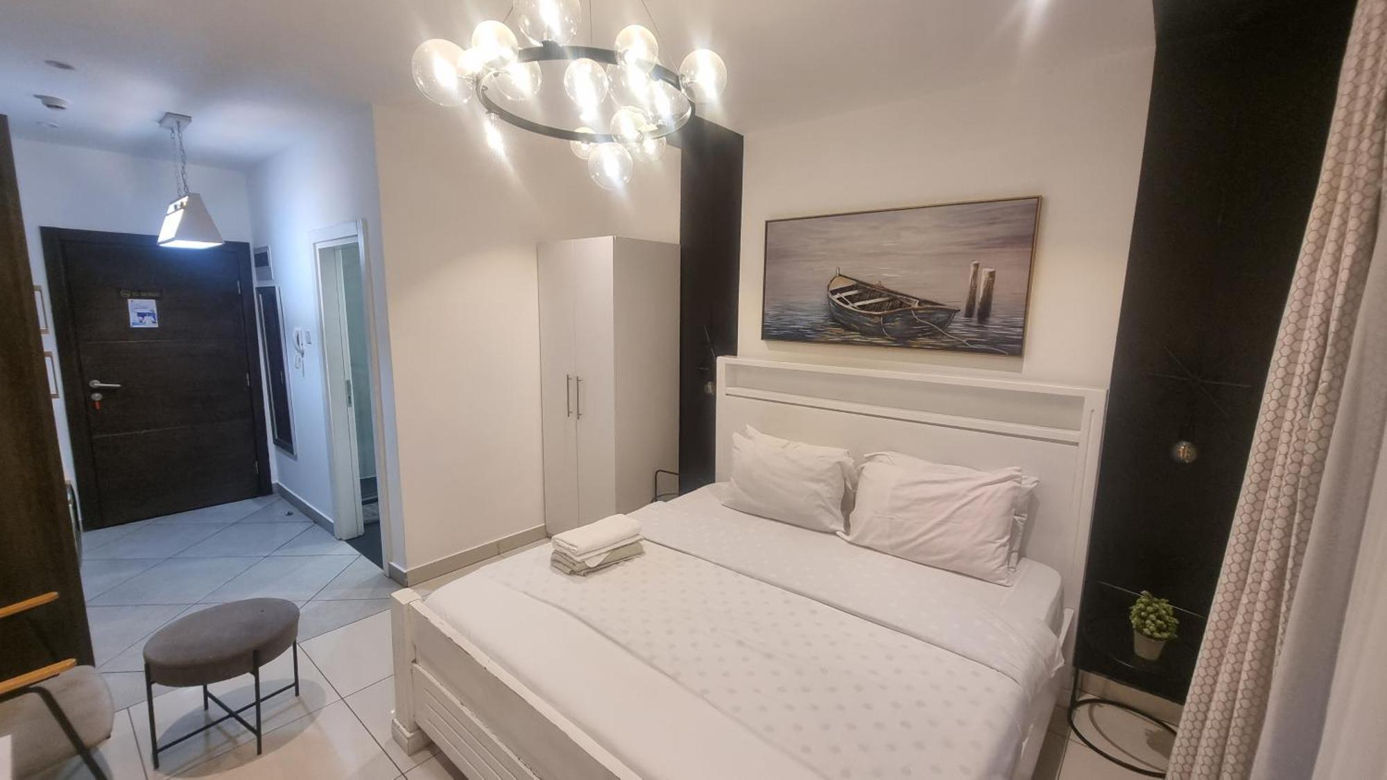 Embassy Gardens Luxury Suites Cpg Аккра Экстерьер фото