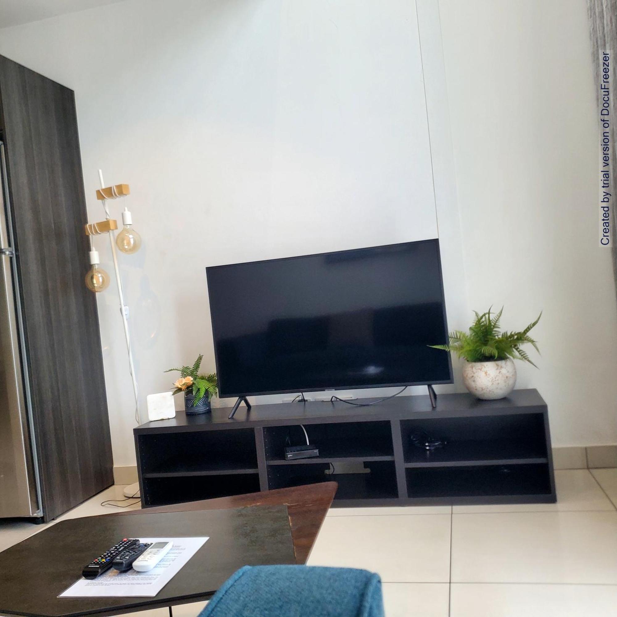 Embassy Gardens Luxury Suites Cpg Аккра Экстерьер фото