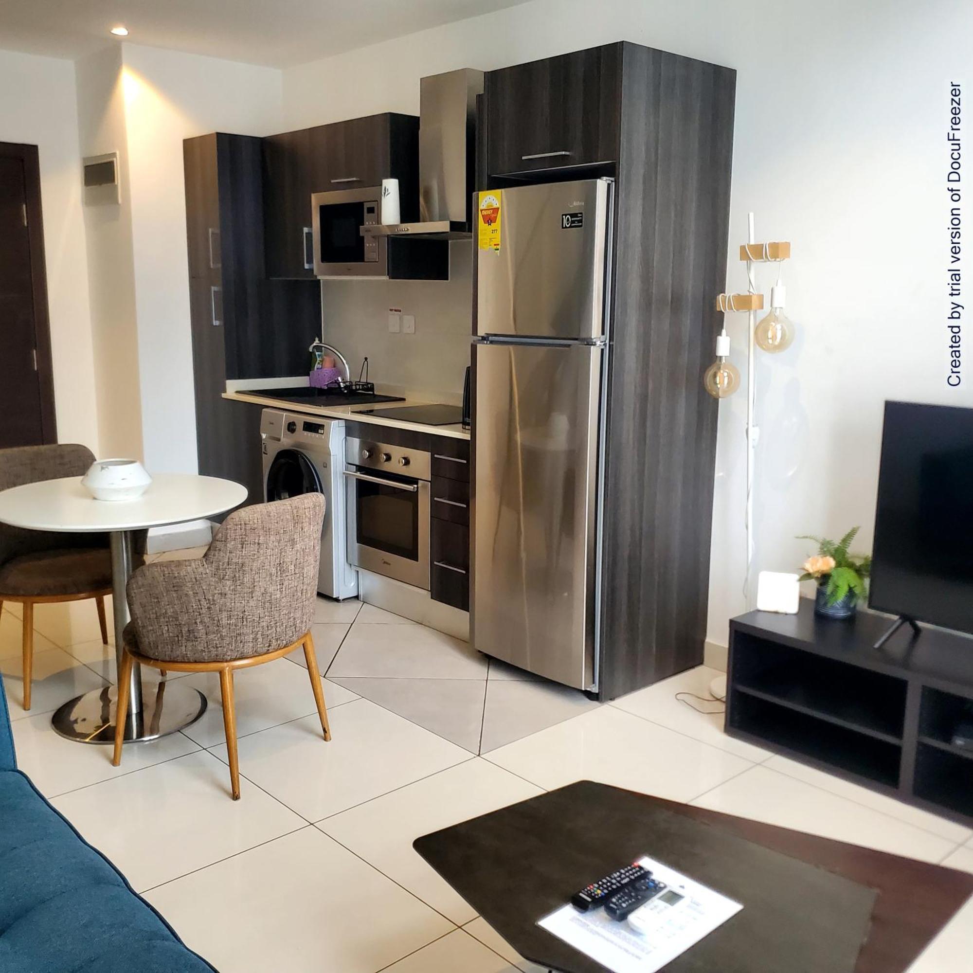 Embassy Gardens Luxury Suites Cpg Аккра Экстерьер фото